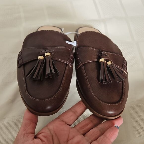 Brown Tassel Loafers - Picture 12 of 16